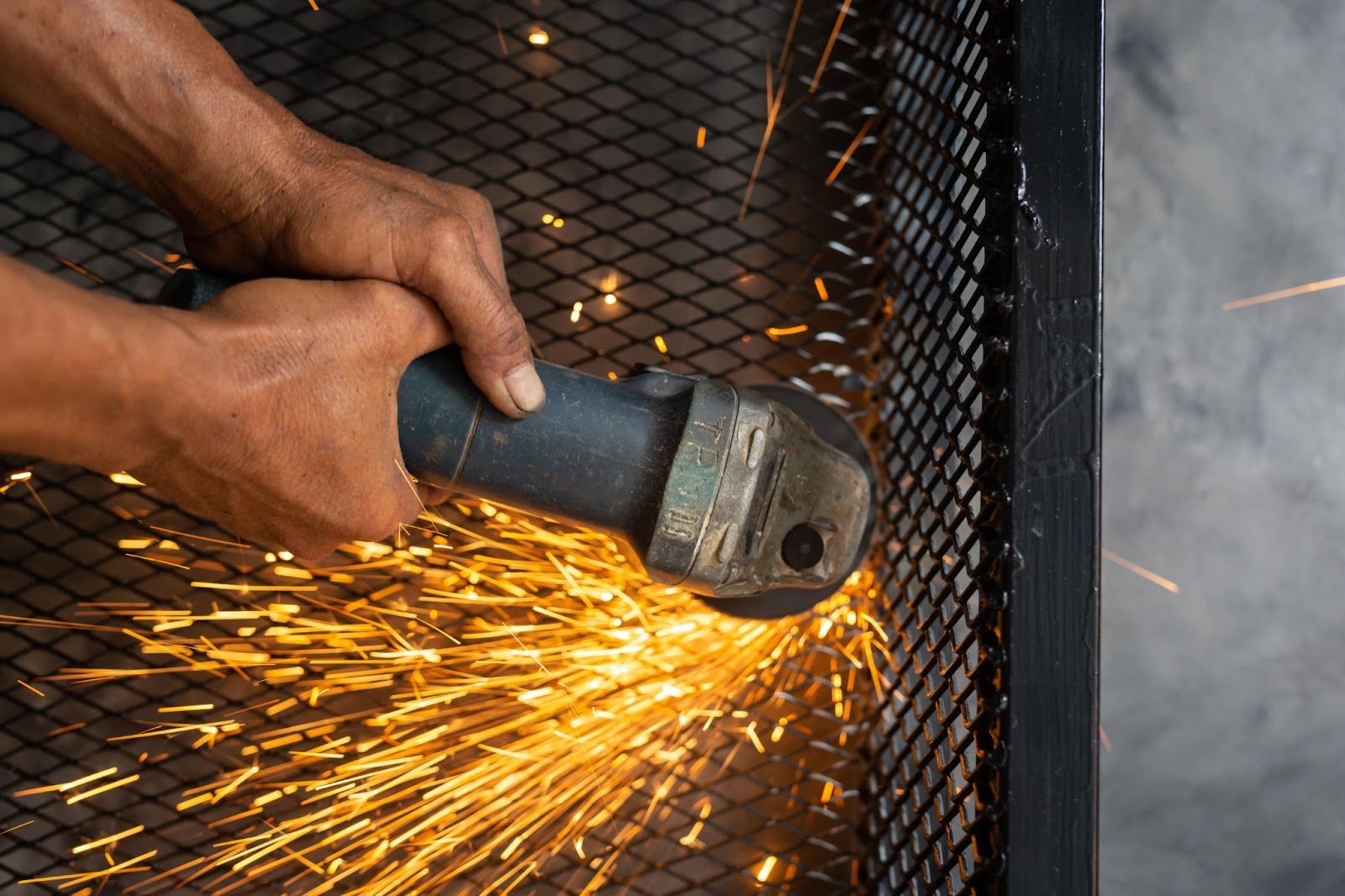 Modular Construction & Steel Fabrication: The Future of Canadian Commercial Builds